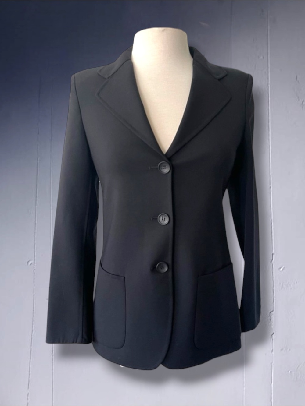 MAX MARA BLACK CLASSIC 3-BUTTON PATCH POCKET JACKET SIZE SMALL